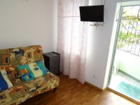   - Четырехместные