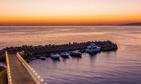 Дивноморское  - Отель «Морской клуб»