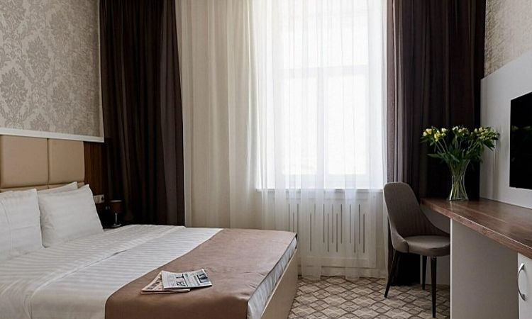 номера телефонов отелей